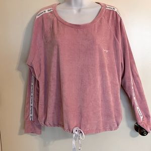 Women’s “Hurley” ultra soft, draw string top. Very cute!